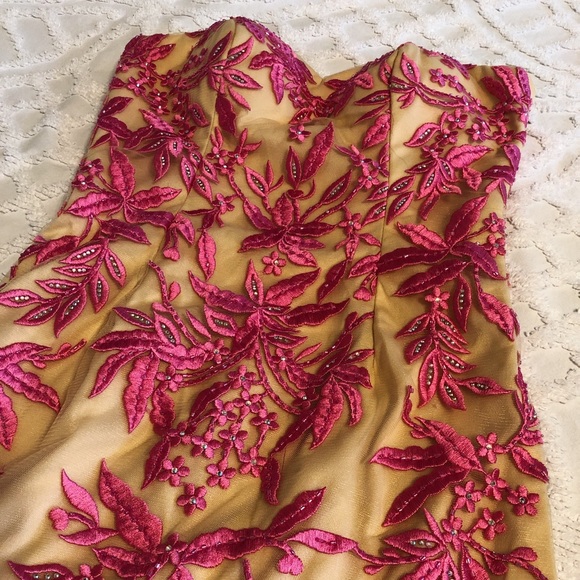 Homecoming/Ball/Semi-formal Dress - Picture 1 of 7